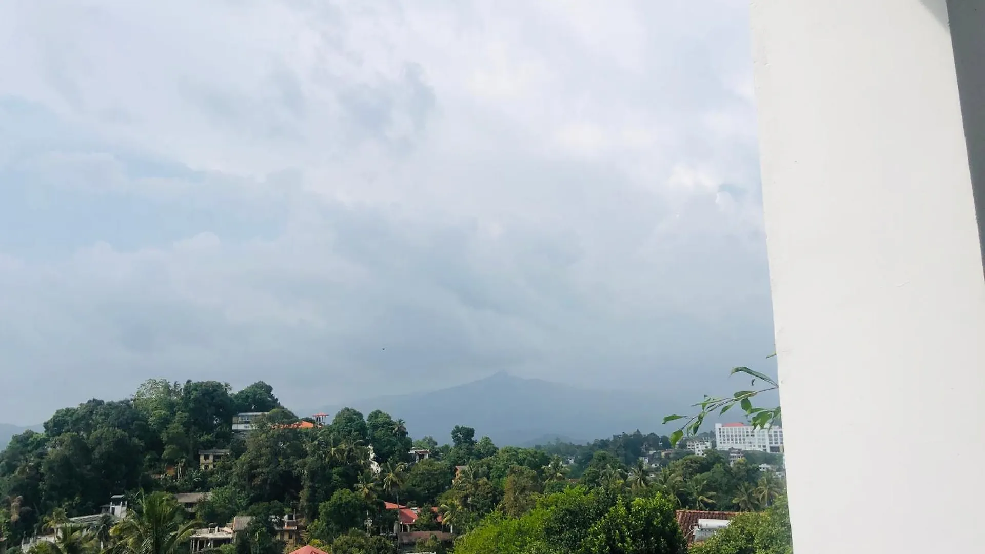 Misty Clouds Homestay Kandy 0*,